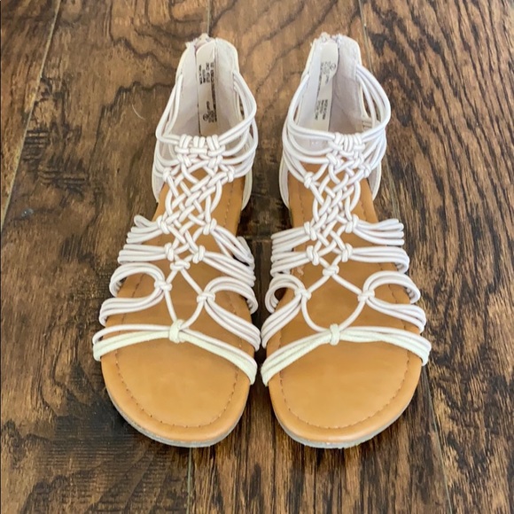girls sandals size 2